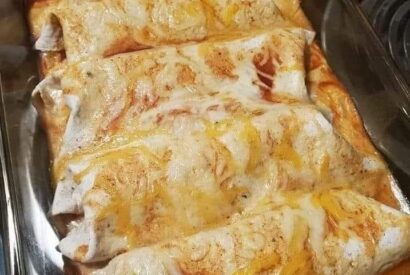 Thumbnail for Irresistible Cream Cheese Chicken Enchiladas Recipe: A Culinary Delight!
