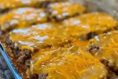 Thumbnail for How to Make Amish Hamburger Steak Bake