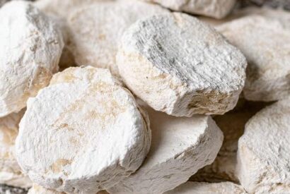 Thumbnail for Old-Fashioned Cafeteria Peanut Butter Candy