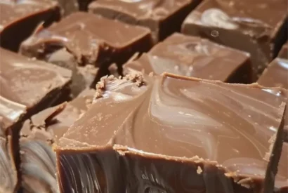 Thumbnail for Paula Deen’s Easy 5-Minute Fudge