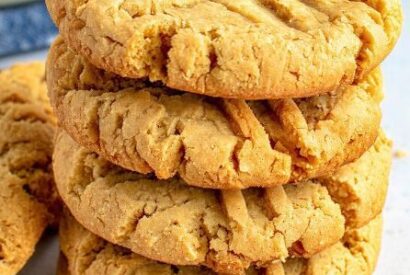 Thumbnail for melt in your mouth crispy peanut butter cookies