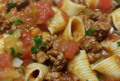 Thumbnail for Pasta Shells With Ground Beef Recipe