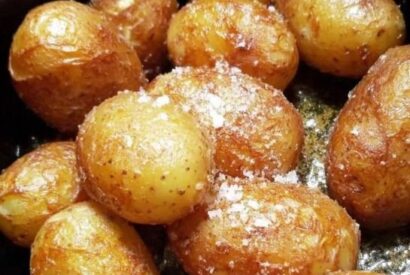 Thumbnail for Easy Slow Cooker Baked Potatoes