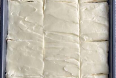 Thumbnail for Tropical Pineapple & Pecan Wedding Cake