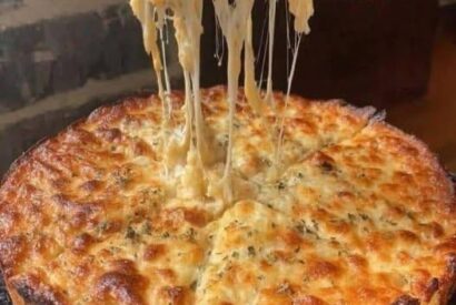 Thumbnail for Creamy Baked Mac and Cheese