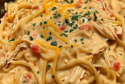 Thumbnail for Creamy crockpot chicken spaghetti.