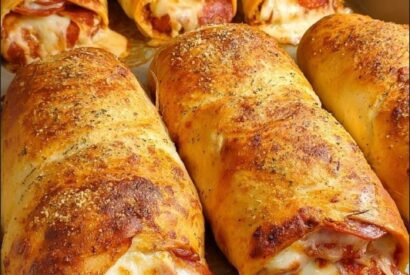 Thumbnail for Pepperoni Pizza Bread Recipe
