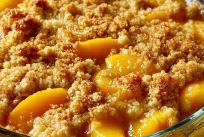 Thumbnail for Simple 2-Ingredient Peach Cobbler Bake (Glass Casserole)