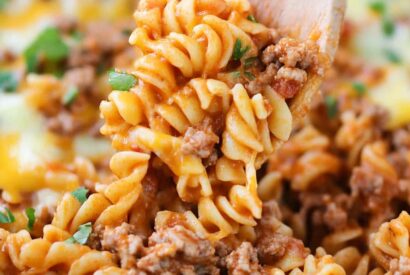 Thumbnail for Cheesy Taco Pasta Recipe