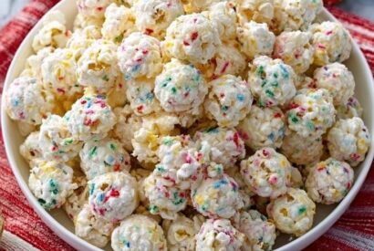 Thumbnail for Snowman Poop Recipe – A Playful, No-Bake Holiday Snack Everyone Loves