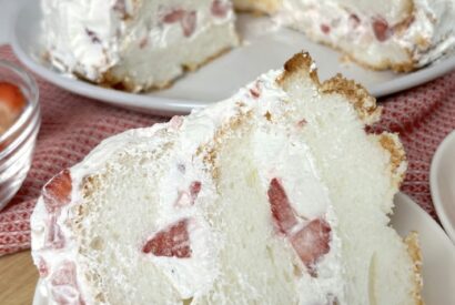 Thumbnail for Strawberry Angel Cake