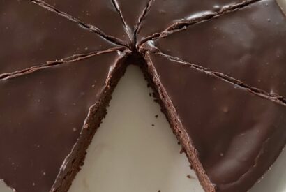 Thumbnail for Swedish Sticky Cake