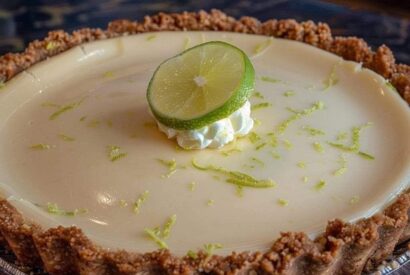 Thumbnail for Key Lime Pie Bars: A Refreshing Citrus Treat