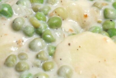 Thumbnail for Creamed Potatoes and Peas