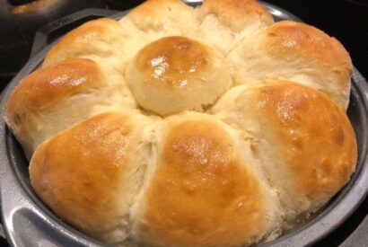 Thumbnail for Old-Fashioned Soft and Buttery Yeast Rolls