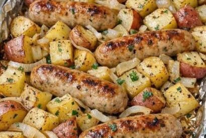 Thumbnail for Italian Chicken Sausages and Potatoes on a Sheet Pan