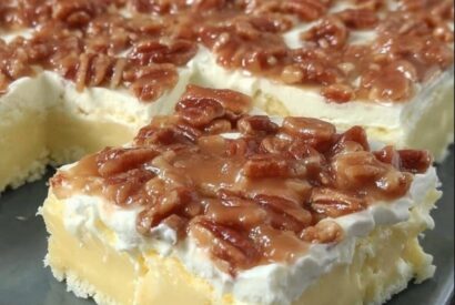 Thumbnail for Elvis Presley Cake