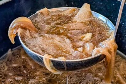 Thumbnail for Slow Cooker French Onion Soup 
