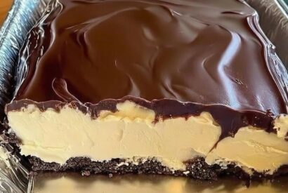 Thumbnail for No Bake Chocolate Eclair Cake