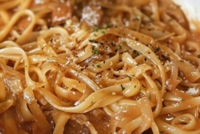 Thumbnail for Slow Cooker Caramelized onion pasta
