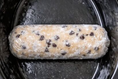 Thumbnail for 4-Ingredient Slow Cooker Spring Cookie Cobbler