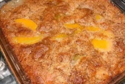 Thumbnail for The BEST Old Time Oven Peach Cobbler (Easy Dessert Recipe!)